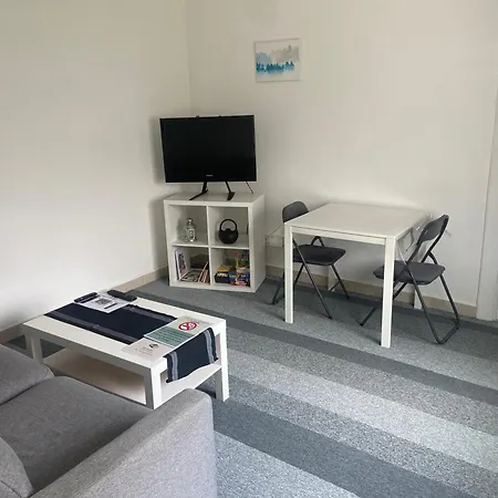 Independant Avec Parking Prive Dechy